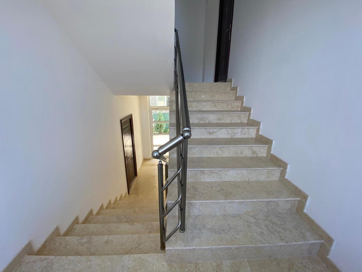 Byala Friendy Sea Apartaments Екстер'єр фото