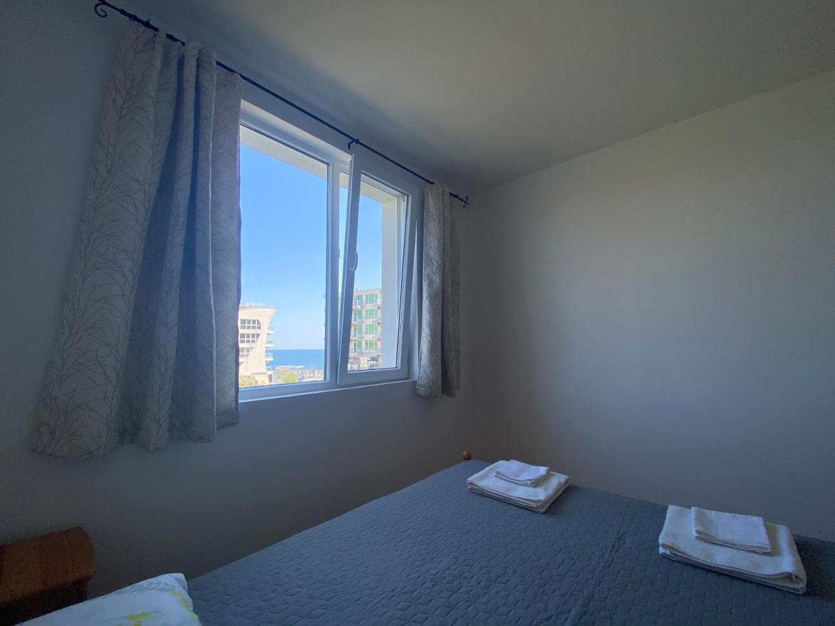Byala Friendy Sea Apartaments Екстер'єр фото