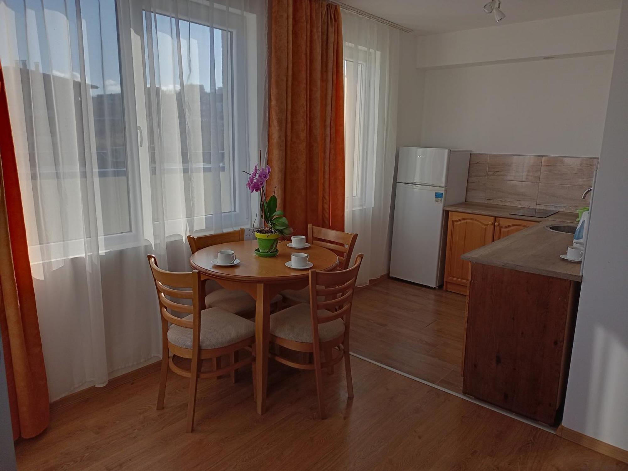 Byala Friendy Sea Apartaments Екстер'єр фото